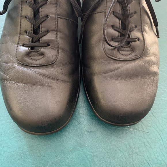 Kumfs ladies size 39 or 8.5 leather lace up loafer style black shoes comfortable - Picture 6 of 8